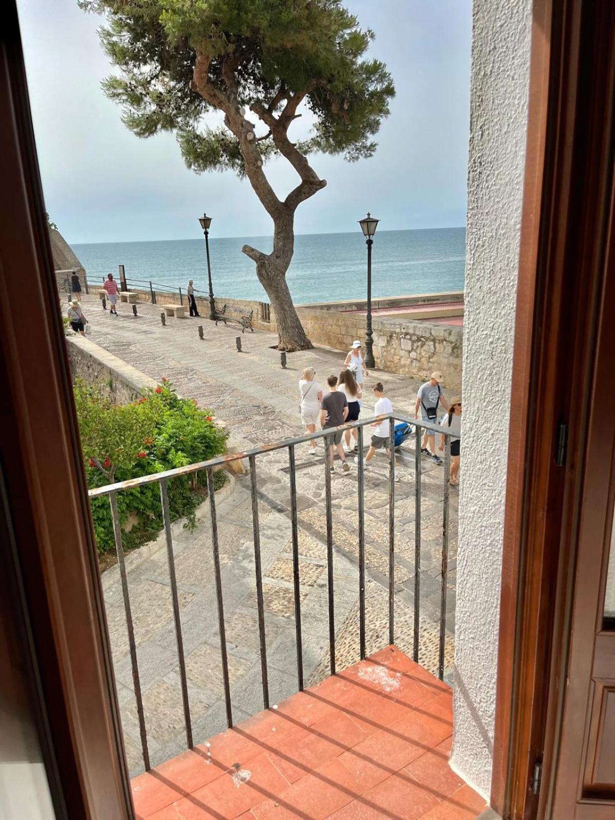 Apartamento En El Castillo De Peniscola Apartman Kültér fotó